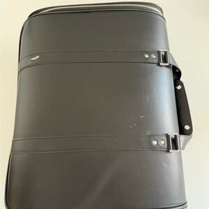 VOCIER Legacy F38 Carry-On Luggage